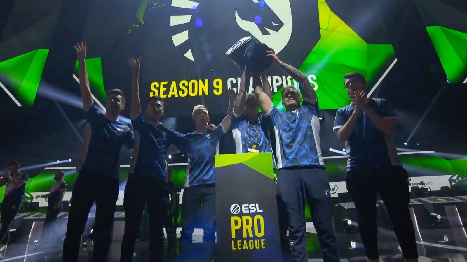 فوز تيم ليكود رياضة إلكترونية كاونتر Team-Liquid-wins ESL-Pro-League-season 9 defeat g2 astralis